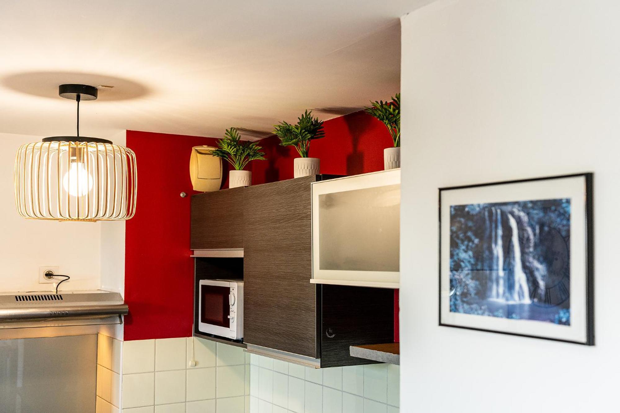 Arrivee Autonome - Parking Interieur - Netflix Apartment Saint-Denis Luaran gambar